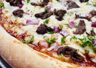 Steakhouse Pizza